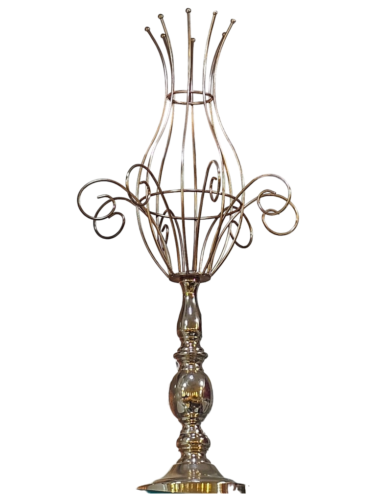 پارچەی سەرەکی کانزایی