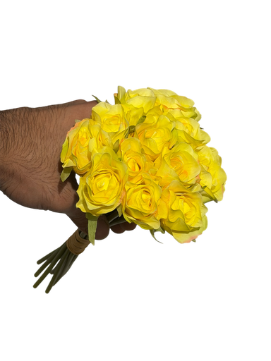 الوردة الصفراء